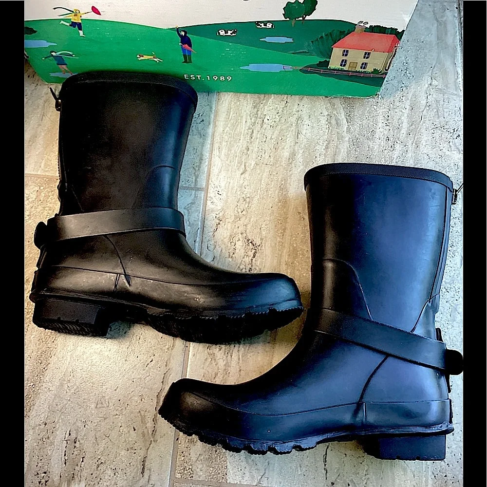 Joules Black Rain Boots with Red Zipper & buckles